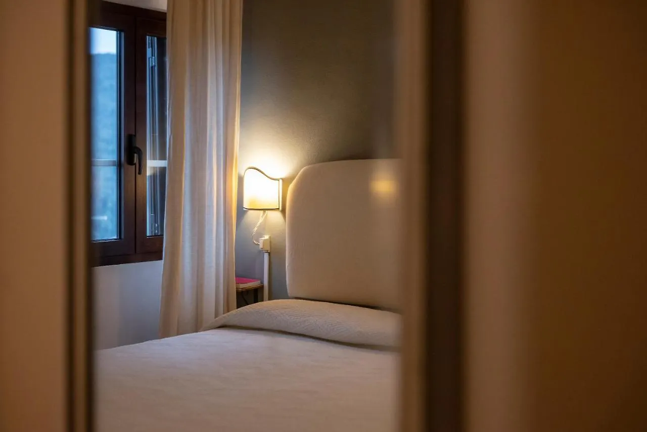 Bed & Breakfast Locanda La Luna Tirli