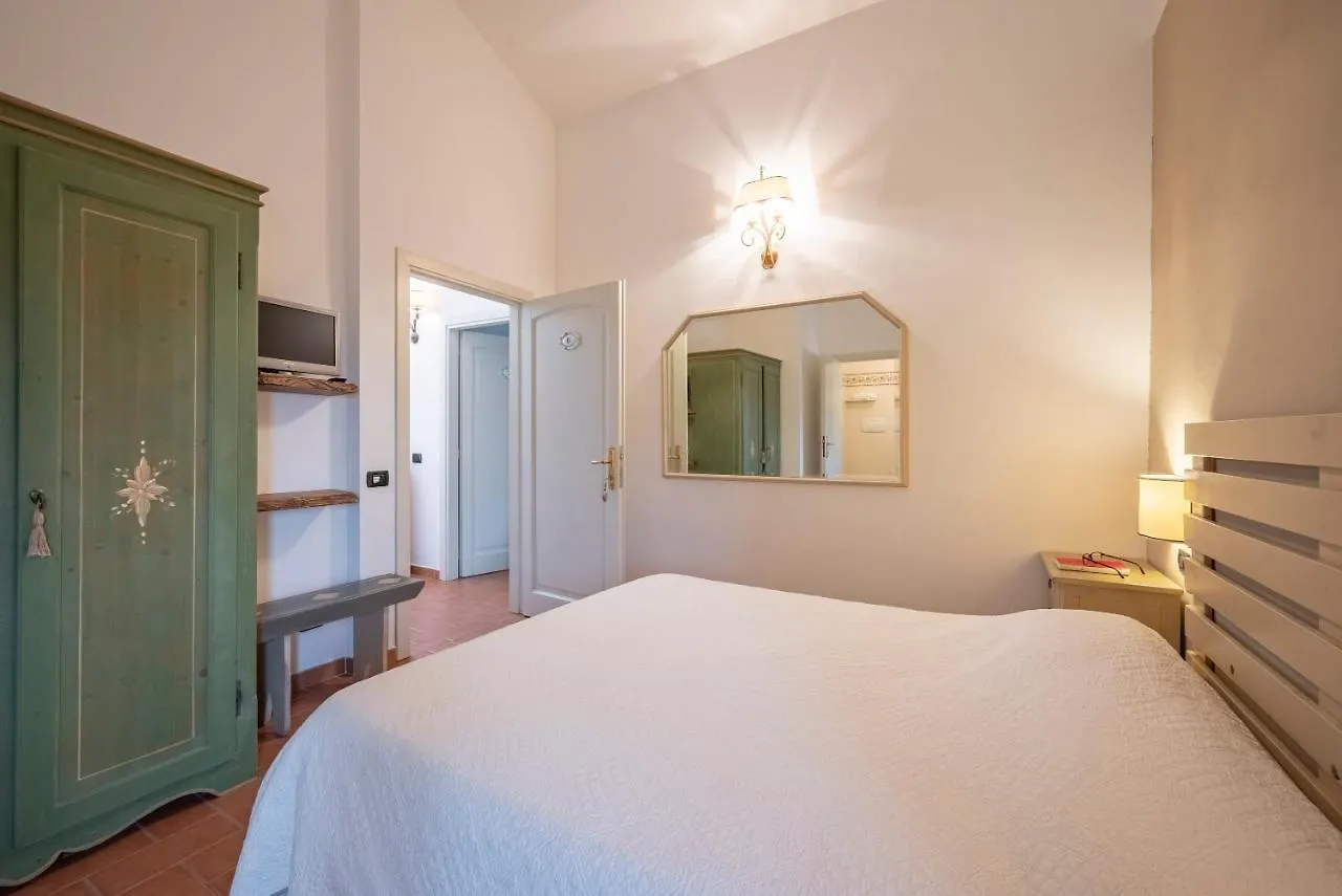 Locanda La Luna Tirli Bed & Breakfast